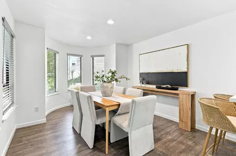 Dining - 928 Wright Ave 1103, Mountain View, CA 94043 photo 1 of 2