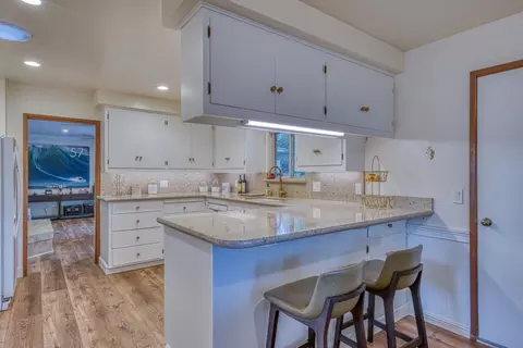 Kitchen - 1167 Los Palos Dr, Salinas, CA 93901 photo 3 of 5