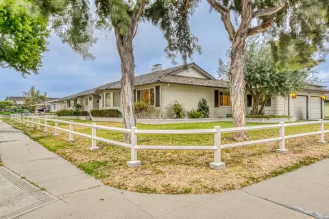 Exterior - 1167 Los Palos Dr, Salinas, CA 93901 photo 5 of 5