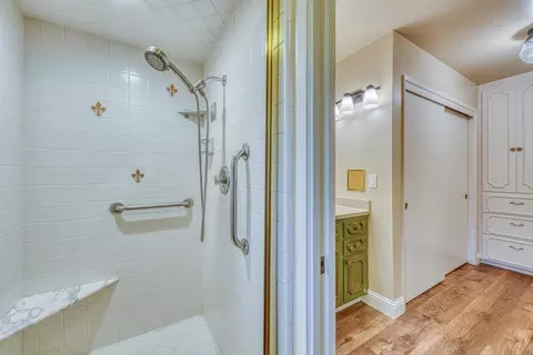 Bath - 1167 Los Palos Dr, Salinas, CA 93901 photo 1 of 2