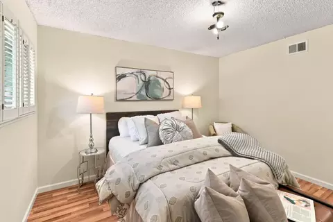 Bedroom - 1161 Oddstad Blvd, Pacifica, CA 94044 photo 3 of 4