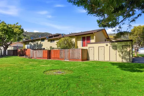Exterior - 1161 Oddstad Blvd, Pacifica, CA 94044 photo 6 of 11