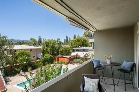 1458 Hudson St 207, Redwood City, CA 94061