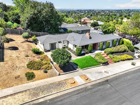 561 Davenport Dr, San Jose, CA 95127