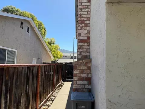 Exterior - 7040 Valley Forge Dr, Gilroy, CA 95020 photo 5 of 8