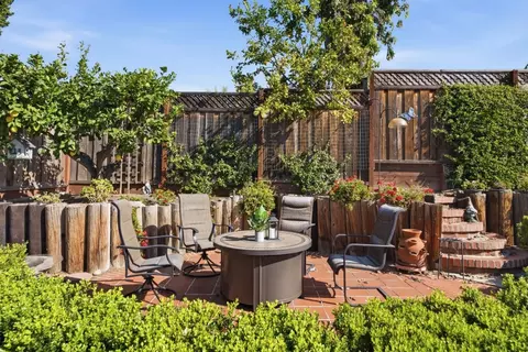 Exterior - 2073 Yosemite Dr, Milpitas, CA 95035 photo 16 of 19
