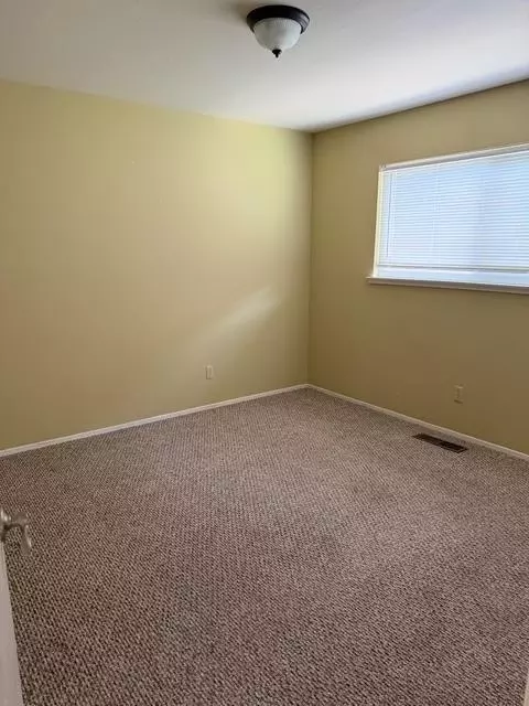 Bedroom - Lawrence Ave, Watsonville, CA 95076 photo 2 of 4
