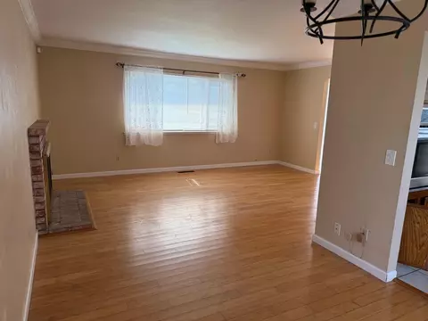 Living - Lawrence Ave, Watsonville, CA 95076 photo 4 of 4