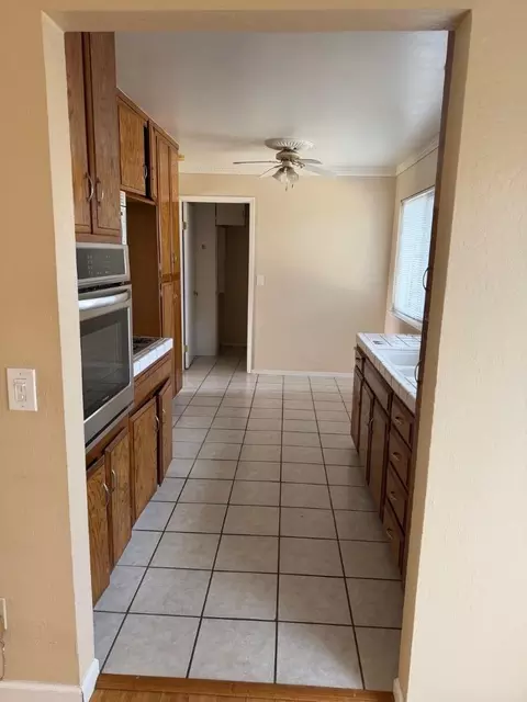 Kitchen - Lawrence Ave, Watsonville, CA 95076 photo 1 of 2