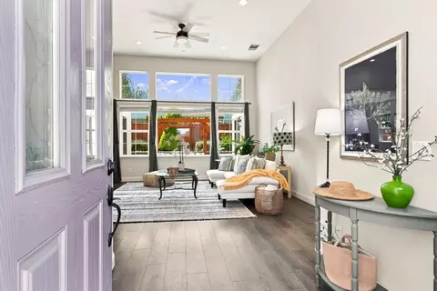 Entry Way - 3033 Andesite Dr, Marina, CA 93933 photo 1 of 2