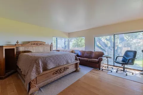 Bedroom - 169 Old Stage Rd, Salinas, CA 93908 photo 1 of 2