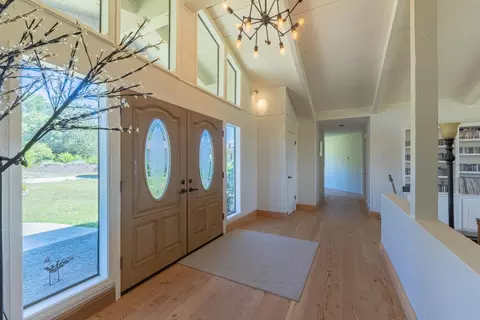 Entry Way - 169 Old Stage Rd, Salinas, CA 93908 photo 1 of 4