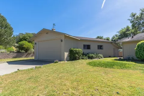 Exterior - 169 Old Stage Rd, Salinas, CA 93908 photo 3 of 7