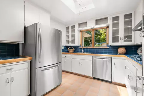 Kitchen - 215 Lamanda Dr, Aptos, CA 95003 photo 2 of 3