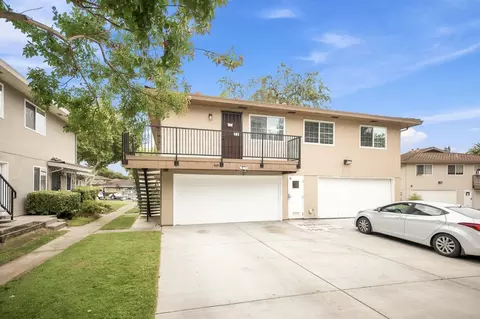 949 Gilchrist Dr 4, San Jose, CA 95133