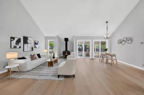 Living - 402 Sylvan Ave, Mountain View, CA 94041 photo 2 of 3