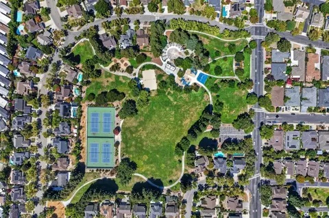View/Area - 402 Sylvan Ave, Mountain View, CA 94041 photo 6 of 8