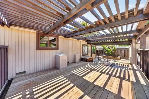 Exterior - 402 Sylvan Ave, Mountain View, CA 94041 photo 9 of 24