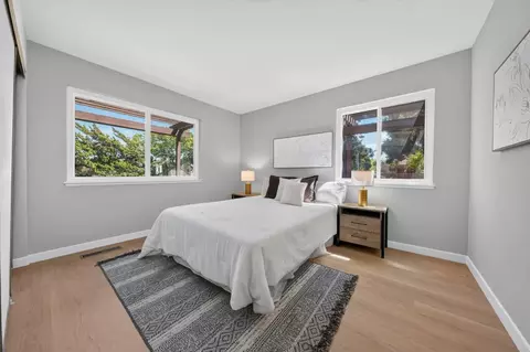 Bedroom - 402 Sylvan Ave, Mountain View, CA 94041 photo 4 of 6
