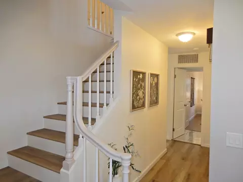 Entry Way - 819 Cumberland Dr, Gilroy, CA 95020 photo 1 of 1