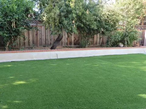 Exterior - 819 Cumberland Dr, Gilroy, CA 95020 photo 7 of 8