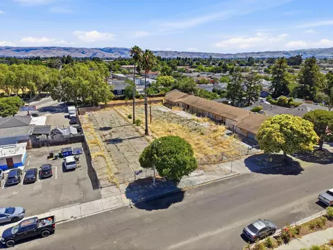 6940 Rich Ave, Newark, CA 94560 photo 2