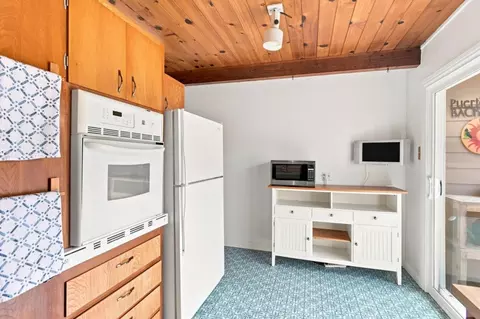 Kitchen - Vermont Ave, Moss Beach, CA 94038 photo 2 of 3