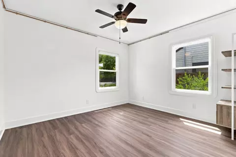 Bedroom - 99 E Hedding St, San Jose, CA 95112 photo 2 of 3