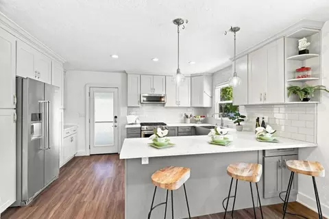 Kitchen - 99 E Hedding St, San Jose, CA 95112 photo 1 of 5