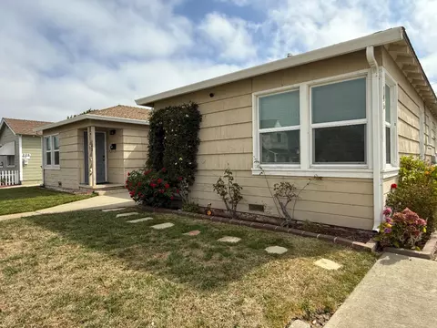 Exterior - 146 Rodeo Ave, Salinas, CA 93906 photo 2 of 3