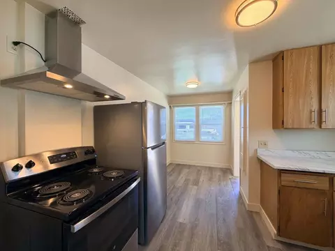 Kitchen - 146 Rodeo Ave, Salinas, CA 93906 photo 1 of 3