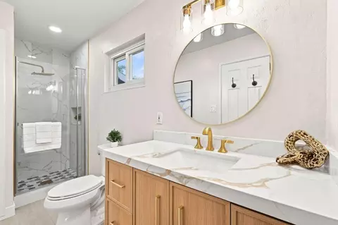 Bath - 36466 Haley St, Newark, CA 94560 photo 2 of 3