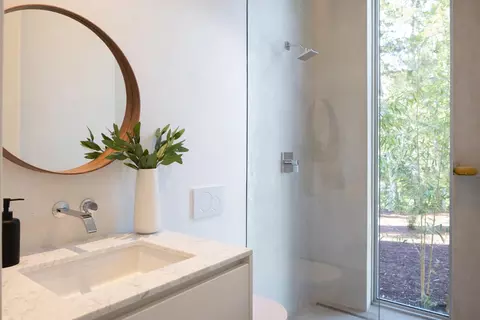 Bath - 3159 Stevenson, Pebble Beach, CA 93953 photo 5 of 10