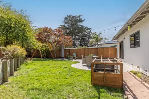 Exterior - 1096 Valencia Way, Pacifica, CA 94044 photo 7 of 10