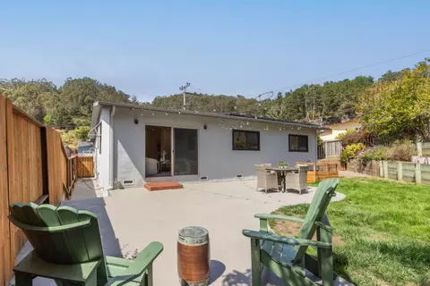 Exterior - 1096 Valencia Way, Pacifica, CA 94044 photo 8 of 10