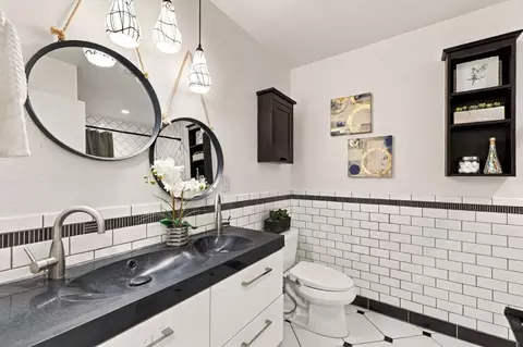 Bath - 1081 N Abbott Ave, Milpitas, CA 95035 photo 1 of 4