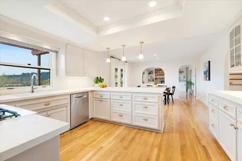 Kitchen - 220 Whippet Run, Corralitos, CA 95076 photo 8 of 9