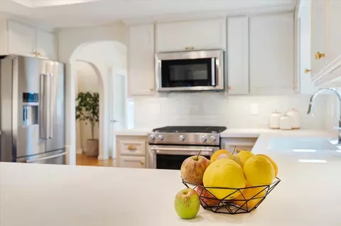 Kitchen - 220 Whippet Run, Corralitos, CA 95076 photo 3 of 9