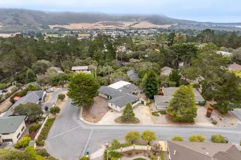 View/Area - 25655 Ryan Pl, Carmel, CA 93923 photo 3 of 6