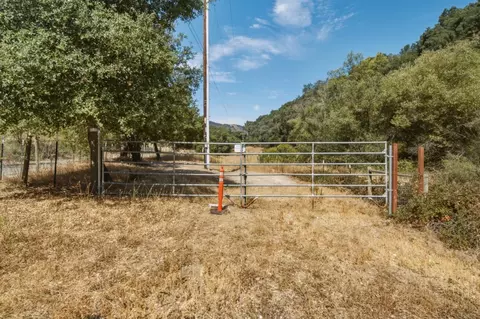 4800 San Juan Canyon Rd # E, San Juan Bautista, CA 95045