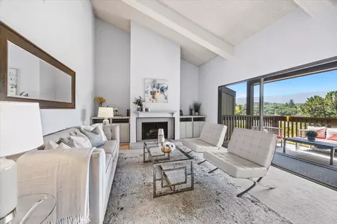 3317 Brittan Ave 14, San Carlos, CA 94070