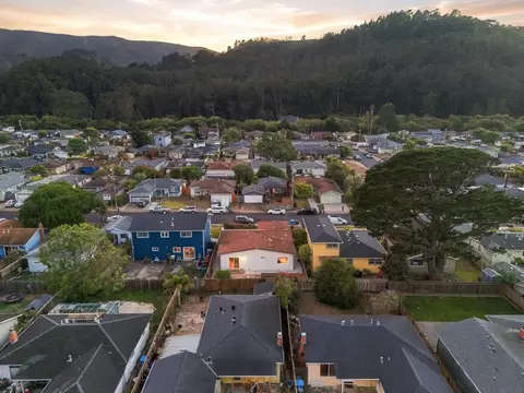 View/Area - 715 Montezuma Dr, Pacifica, CA 94044 photo 7 of 9