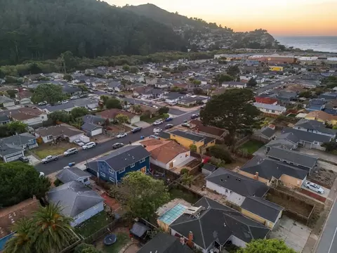 View/Area - 715 Montezuma Dr, Pacifica, CA 94044 photo 6 of 9