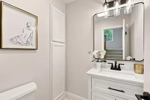 Bath - 7371 Rainbow Dr, Cupertino, CA 95014 photo 1 of 4