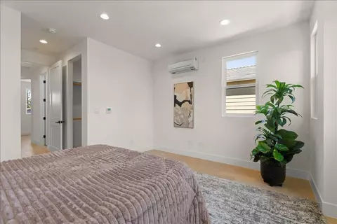 Bedroom - 184 W Rincon Ave, Campbell, CA 95008 photo 5 of 6