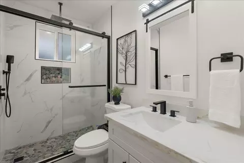 Bath - 184 W Rincon Ave, Campbell, CA 95008 photo 1 of 4