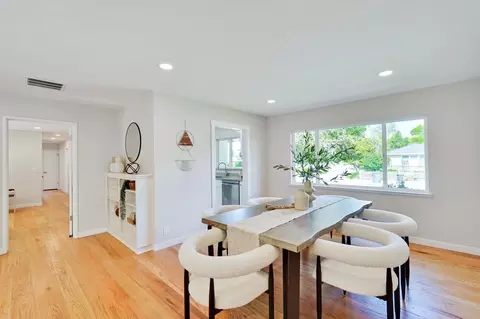 Dining - 1680 Fordham Way, Mountain View, CA 94040 photo 4 of 4