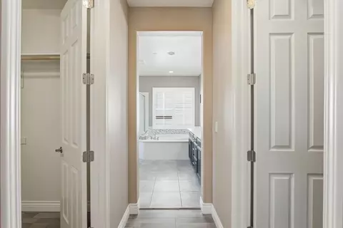 Entry Way - 1080 Ruby Way, Gilroy, CA 95020 photo 3 of 3