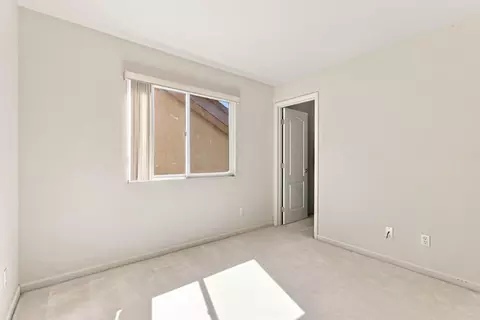 Bedroom - 691 Tulare Ct, Tracy, CA 95304 photo 6 of 12