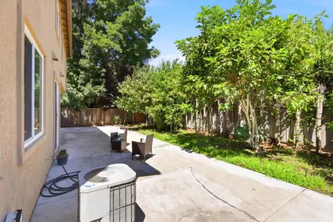 Exterior - 691 Tulare Ct, Tracy, CA 95304 photo 4 of 7